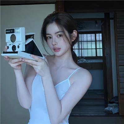 阳光下的冰器